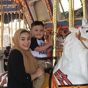 Meet your Posher, Amal